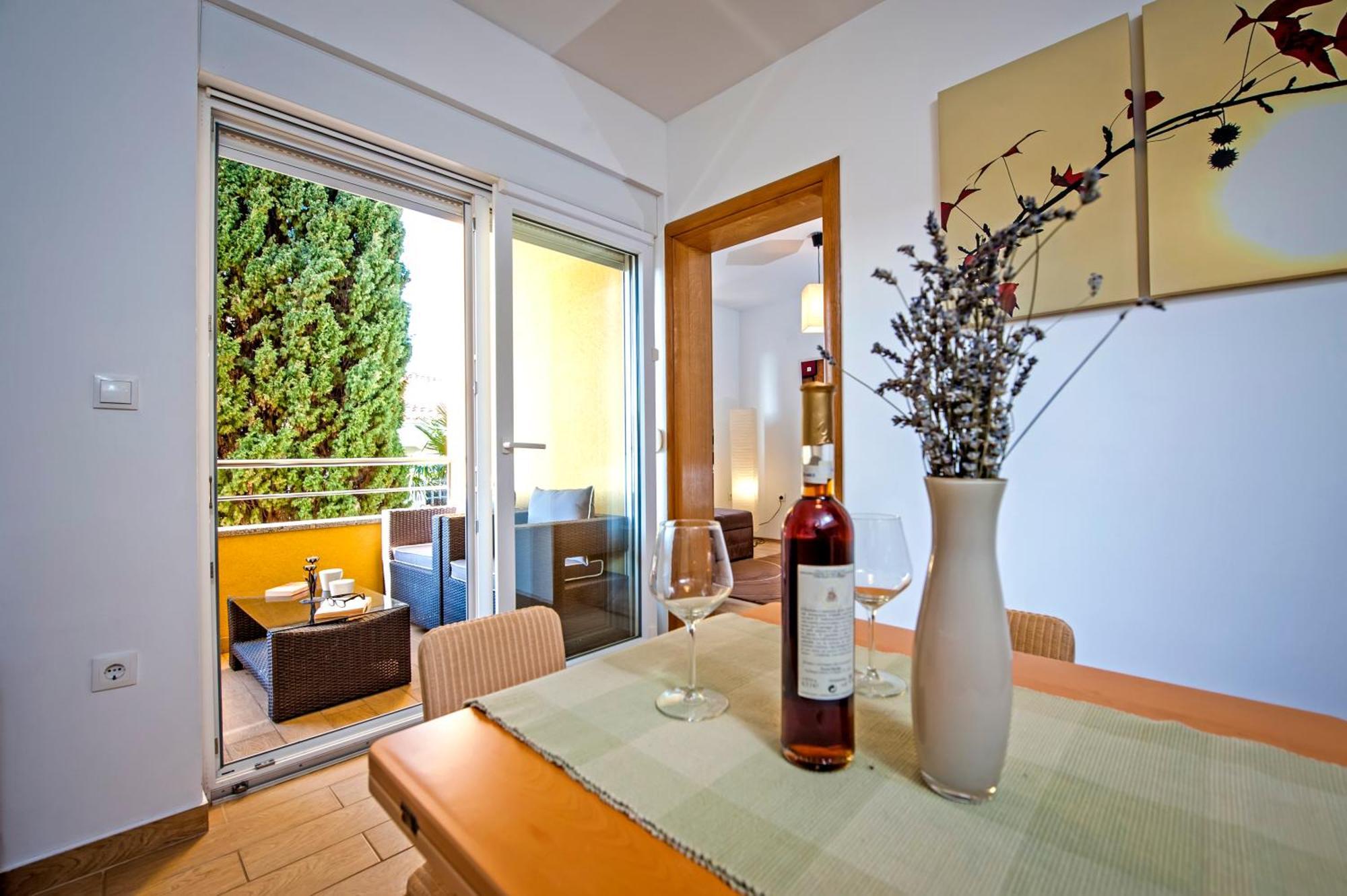 Pimlico Apartment โรวีน ภายนอก รูปภาพ