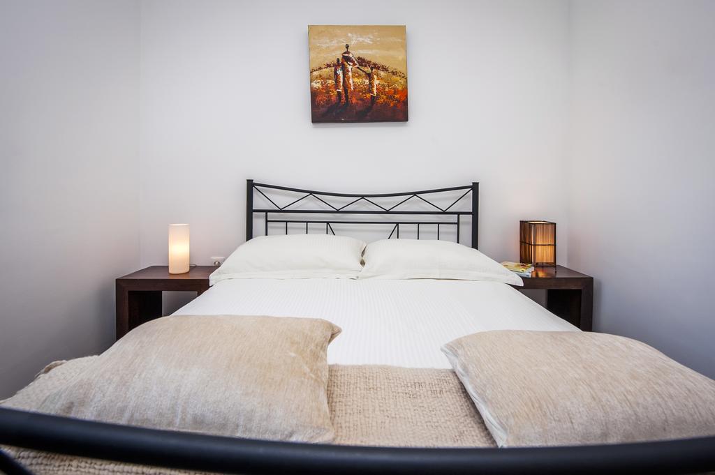 Pimlico Apartment โรวีน ภายนอก รูปภาพ