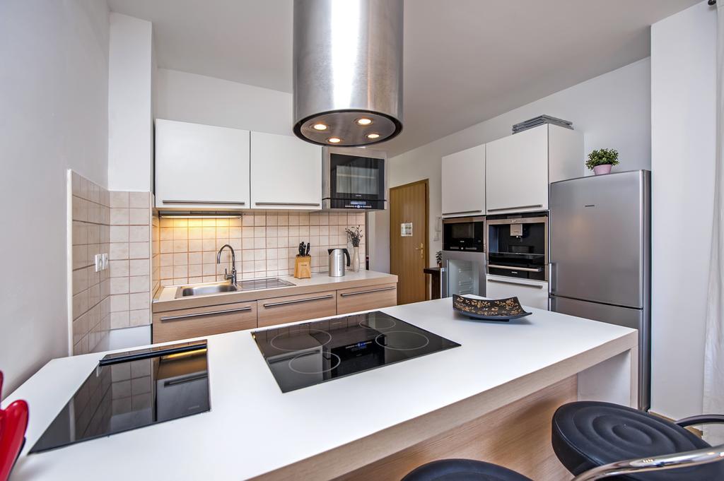 Pimlico Apartment โรวีน ภายนอก รูปภาพ